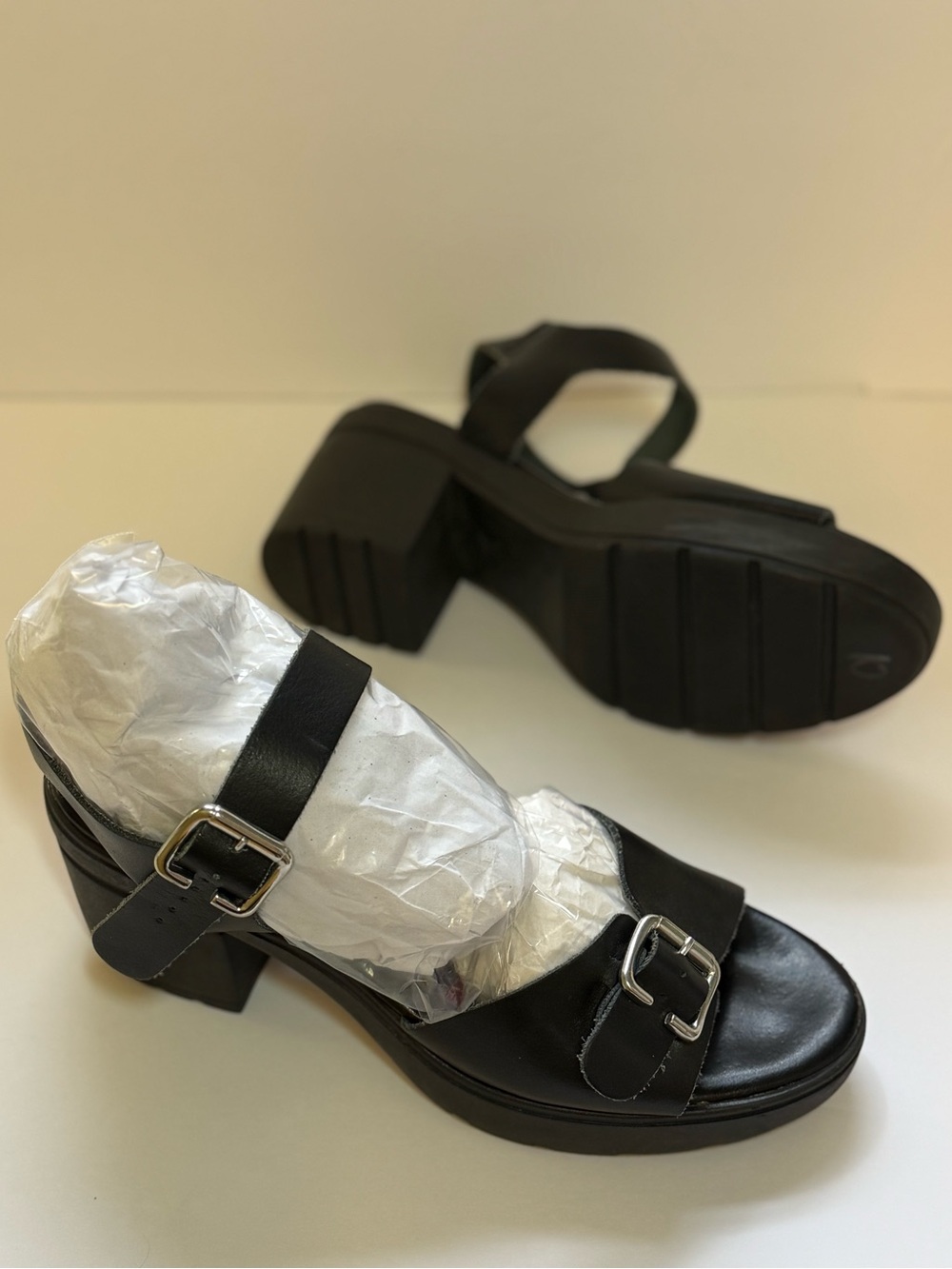 TopShop Black Leather Heel Sandal Sz 5 women’s 38 made in Italy chunky silver